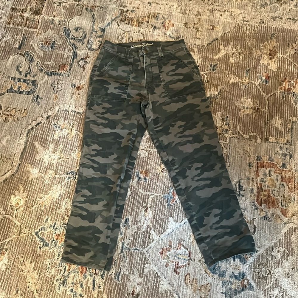 Camo pants